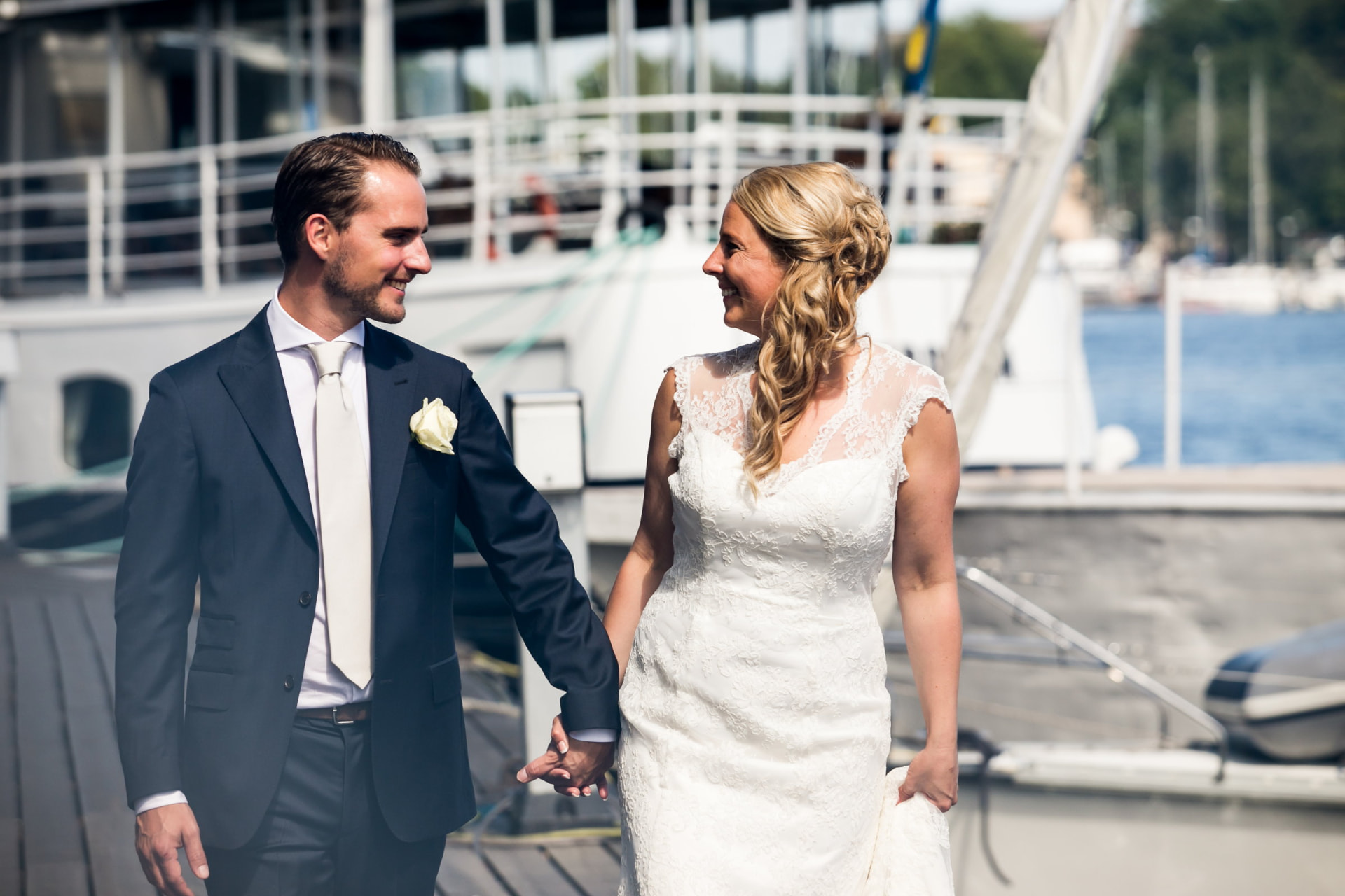 Malin och Staffan, bröllopsporträtt på Skeppsholmen 13