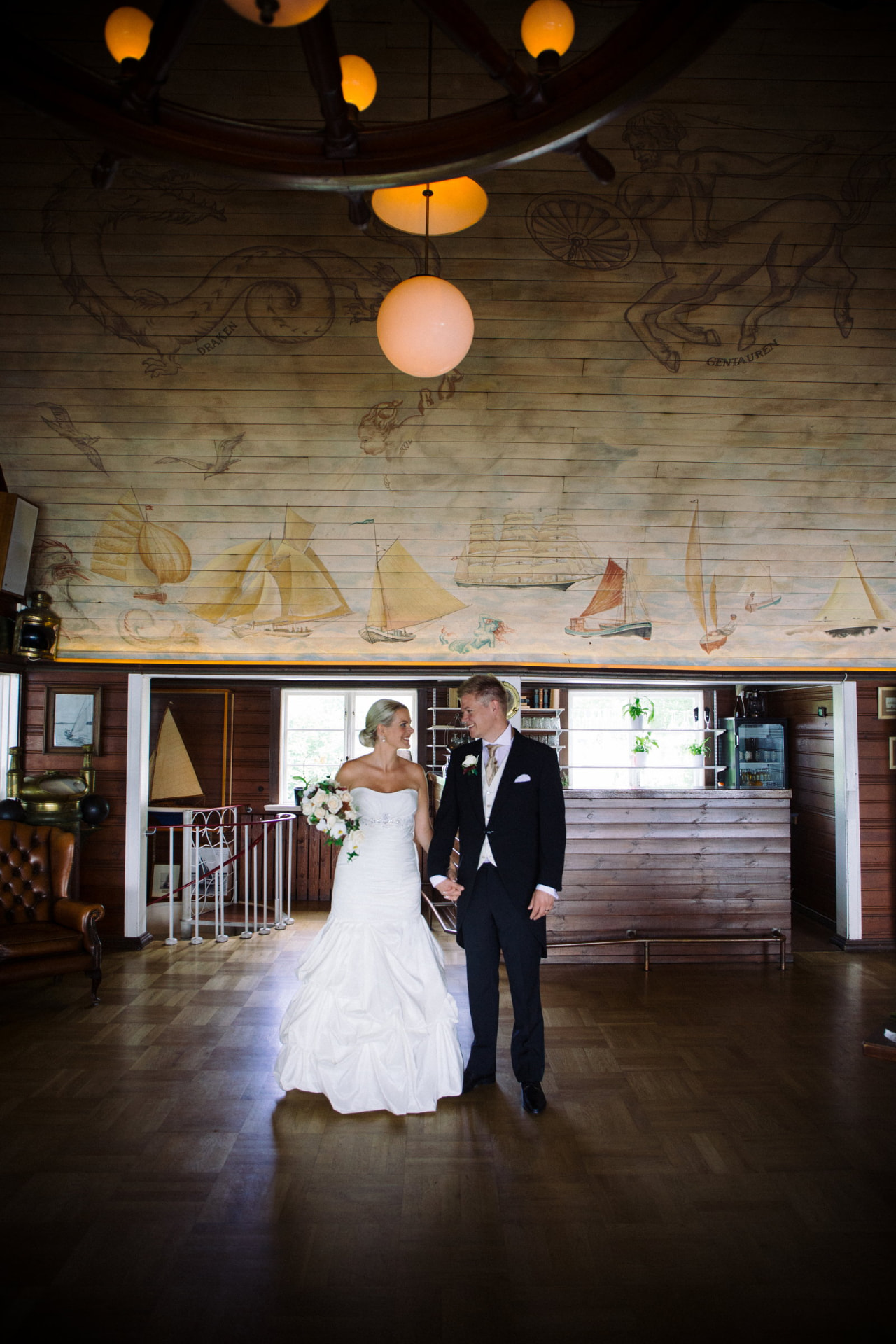 Bröllopsfotograf i Stockholm – naturliga och tidlösa bröllopsbilder