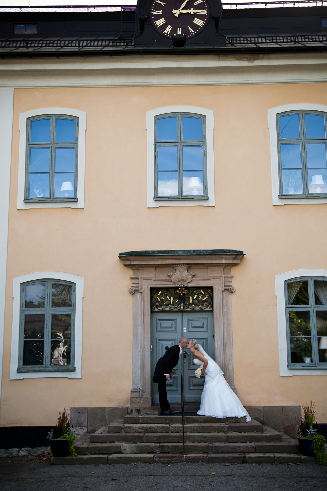 Äkta ögonblick från en bröllopsdag i Stockholm